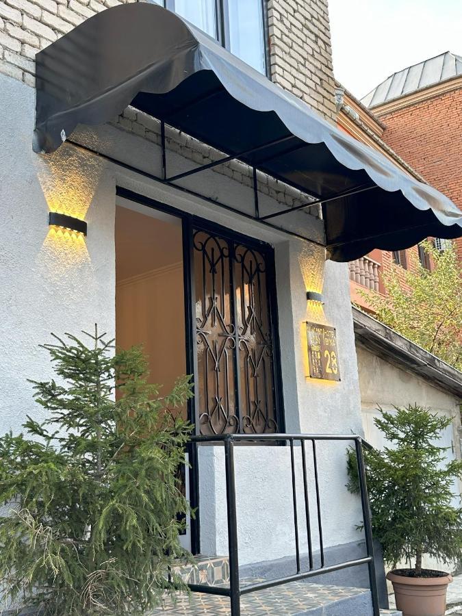 Hotel Bina N28 Kutaisi Exterior foto
